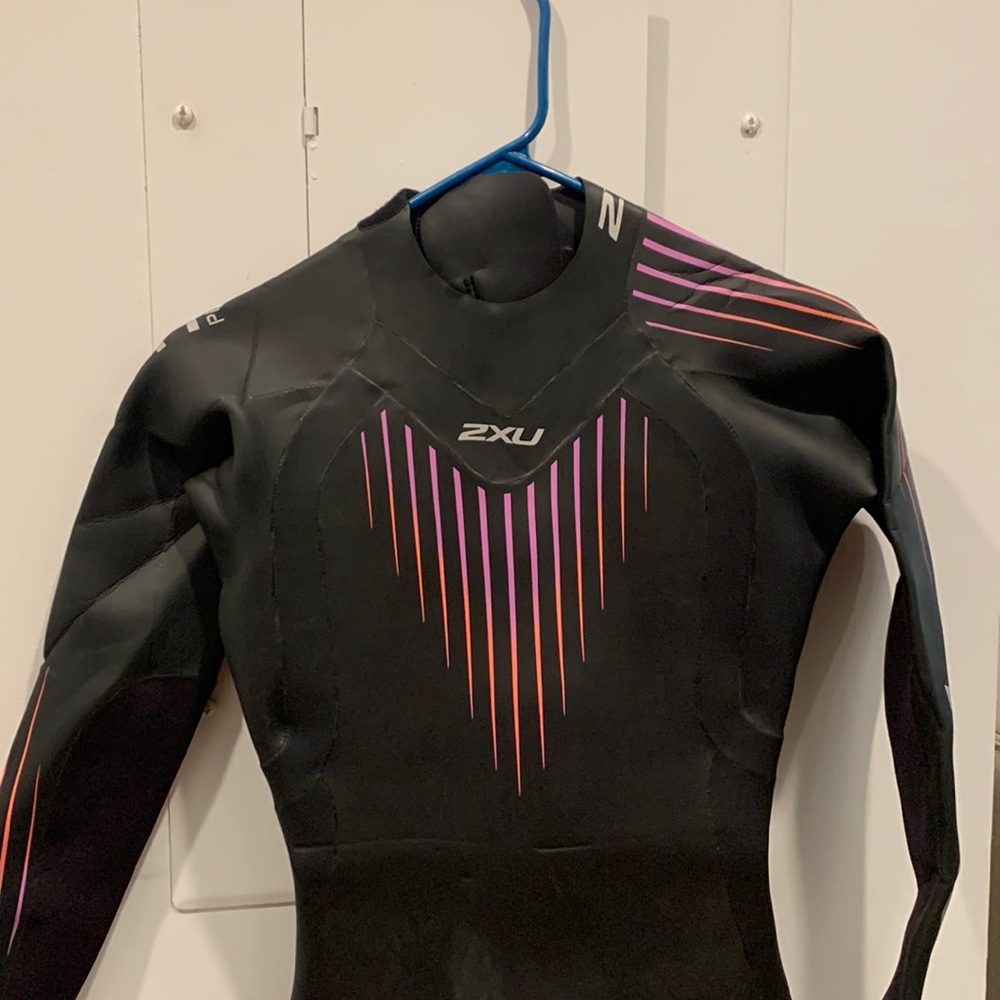 Women’s 2XU wetsuit size L